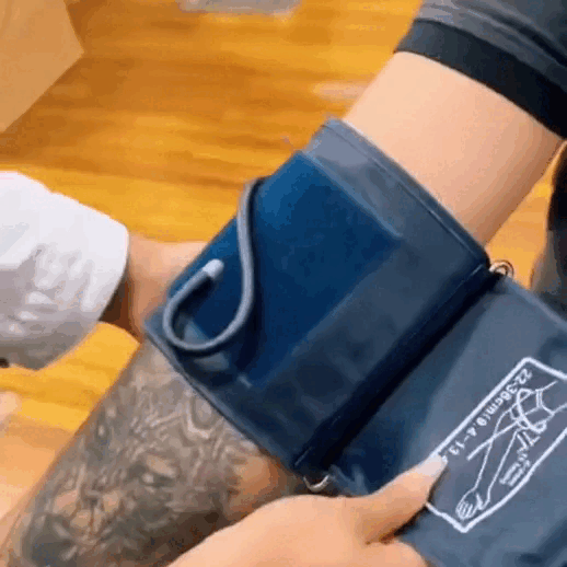 Arm Style® Tensiómetro Digital + Comando de Voz – Homexpress